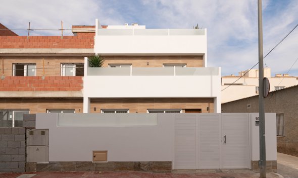 New Build - Townhouse -
Jerónimo y Avileses