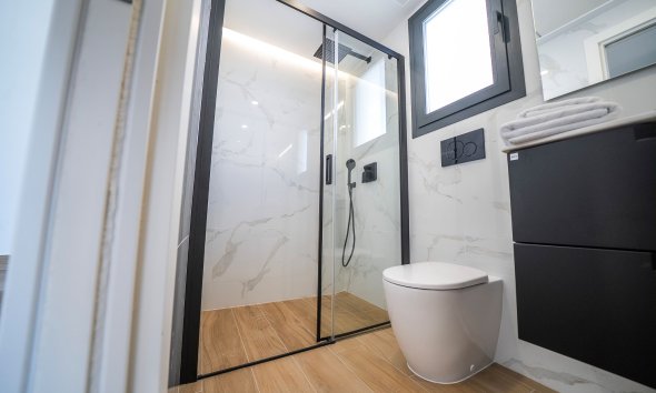 Nybyggeri - Rækkehus -
Algorfa