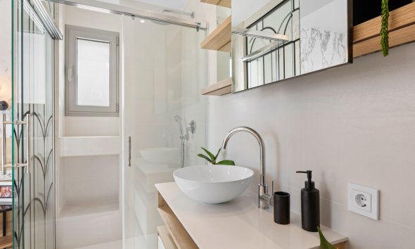 Obra nueva - Villa -
Los Alcázares