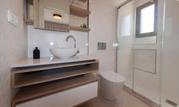 Obra nueva - Villa -
Los Alcázares