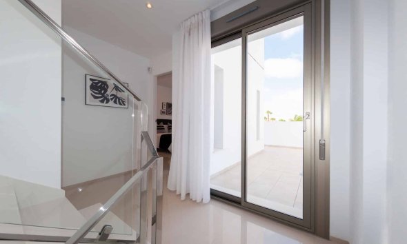 Obra nueva - Villa -
Los Alcázares