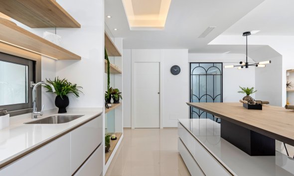 Obra nueva - Villa -
Los Alcázares