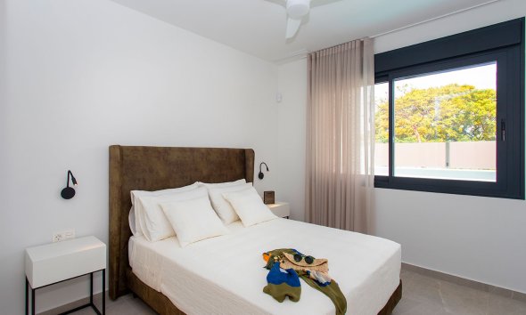 New Build - Townhouse -
Sucina