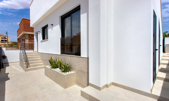 New Build - Townhouse -
Sucina