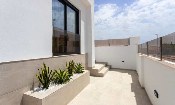 New Build - Townhouse -
Sucina