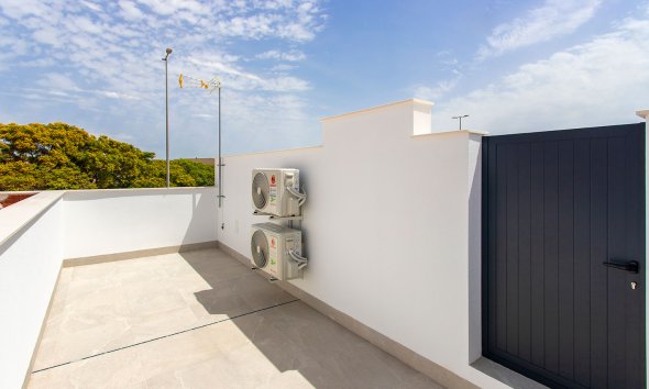 New Build - Townhouse -
Sucina