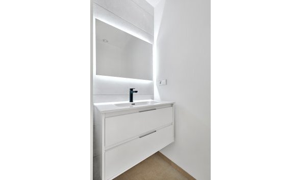 Obra nueva - Villa -
Los Montesinos