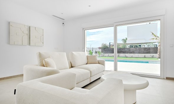 Obra nueva - Villa -
Los Montesinos