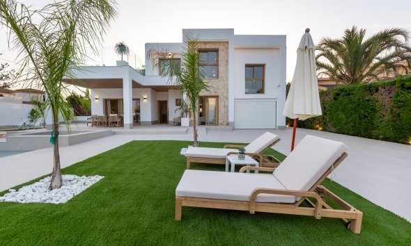 Nybyggeri - Villa -
Orihuela Costa