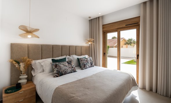 Obra nueva - Villa -
Orihuela Costa