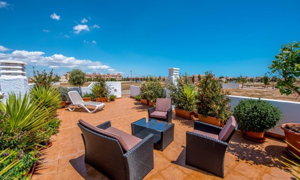Obra nueva - Villa -
Los Alcázares