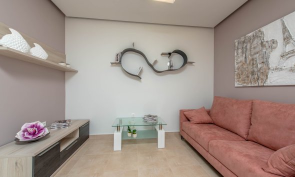 Obra nueva - Villa -
Los Alcázares