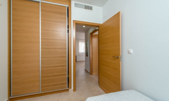 Obra nueva - Villa -
Los Alcázares