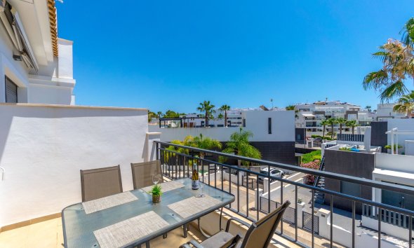 Reventa - Apartamento -
Orihuela Costa - Villamartín