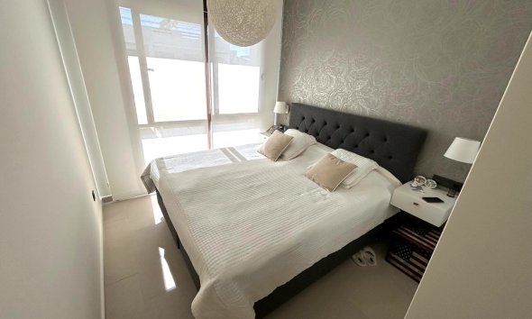 Obra nueva - Apartamento -
Torrevieja