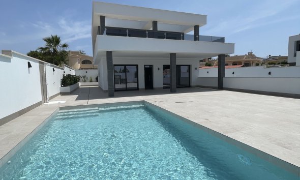 Obra nueva - Villa -
Ciudad Quesada