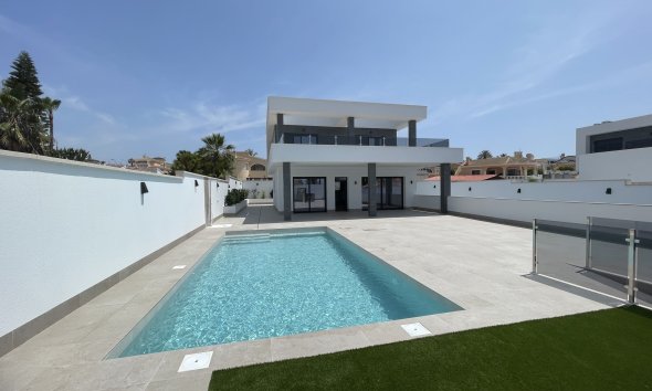 Obra nueva - Villa -
Ciudad Quesada