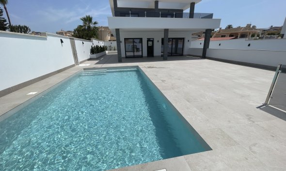 Obra nueva - Villa -
Ciudad Quesada