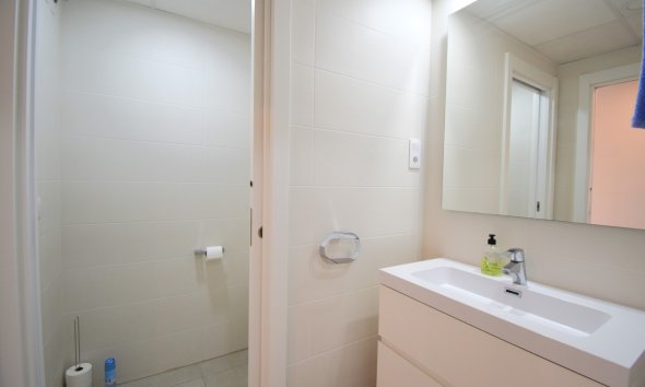Reventa - Apartamento -
Orihuela Costa - Playa Flamenca