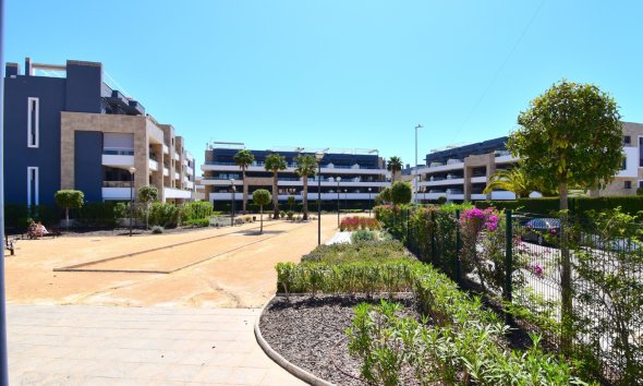 Reventa - Apartamento -
Orihuela Costa - Playa Flamenca