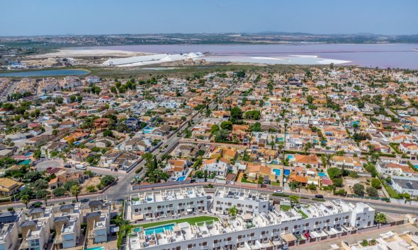 Gensalg - Rækkehus -
Torrevieja