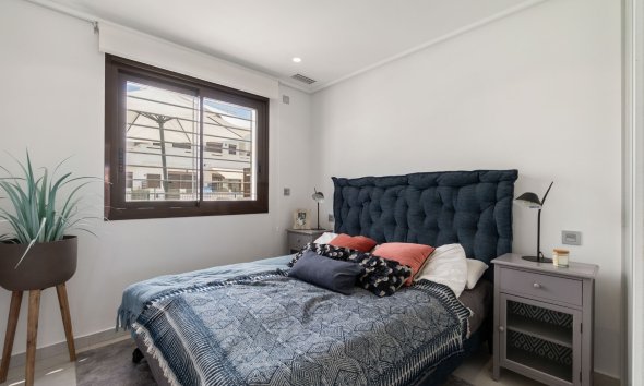 Gensalg - Rækkehus -
Torrevieja