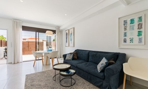 Gensalg - Rækkehus -
Torrevieja