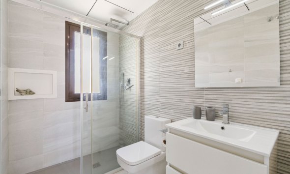 Gensalg - Rækkehus -
Torrevieja