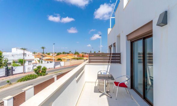 Gensalg - Rækkehus -
Torrevieja