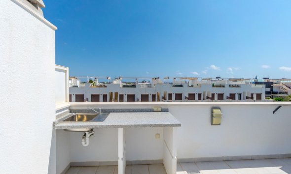 Gensalg - Rækkehus -
Torrevieja