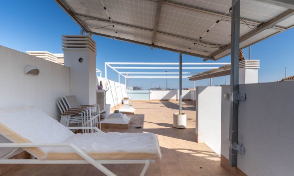 Obra nueva - Villa -
Murcia