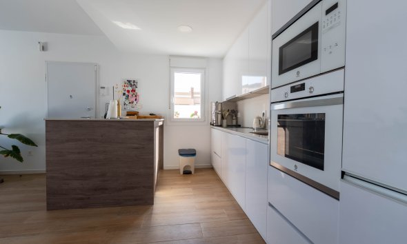 Obra nueva - Villa -
Murcia