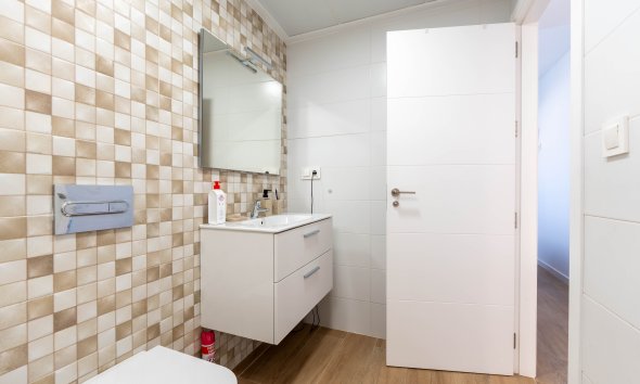 Obra nueva - Villa -
Murcia