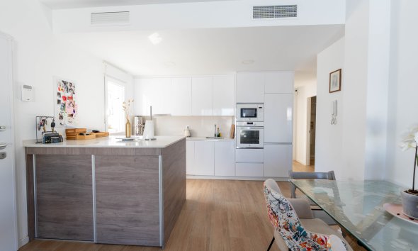 Obra nueva - Villa -
Murcia