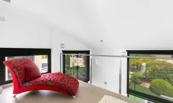 Gensalg - Villa -
Villamartín - Los Dolses