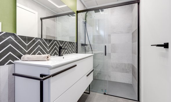 Nybyggeri - Villa -
La Mata