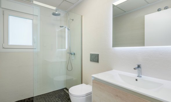 Nybyggeri - Villa -
Los Montesinos