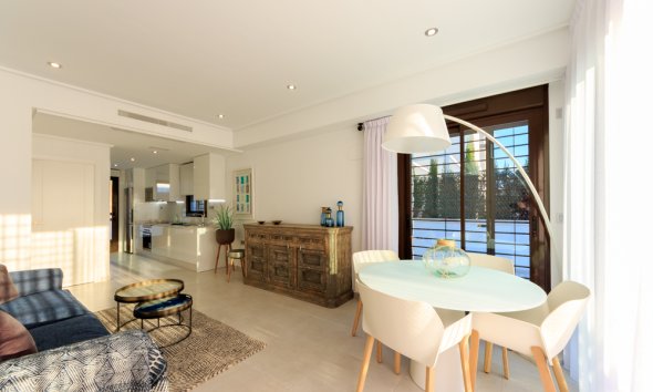 Nybyggeri - Rækkehus -
Pilar de la Horadada