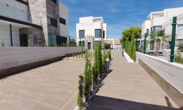 Nybyggeri - Villa -
Cartagena