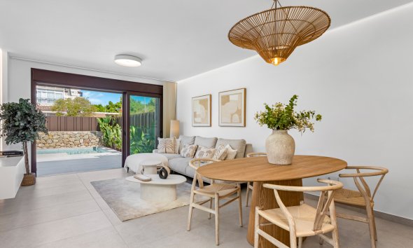 Nybyggeri - Villa -
Pilar de la Horadada