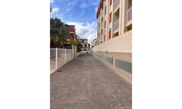 Obra nueva - Apartamento -
Orihuela Costa - Orihuela