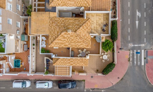 Gensalg - Rækkehus -
Torrevieja