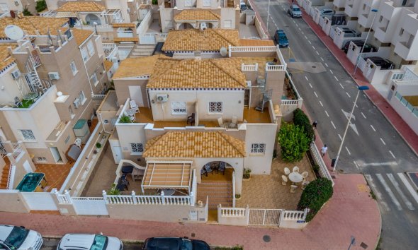 Gensalg - Rækkehus -
Torrevieja