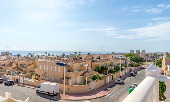 Gensalg - Rækkehus -
Torrevieja
