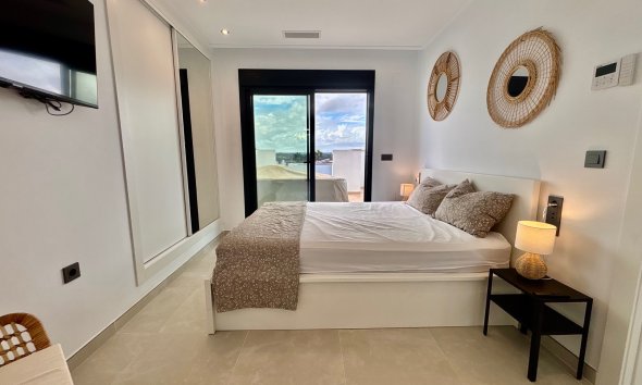 Obra nueva - Villa -
Benijofar