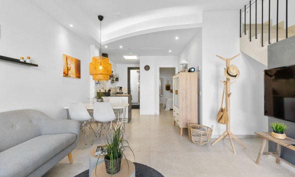 Gensalg - Rækkehus -
Orihuela Costa - Villamartín