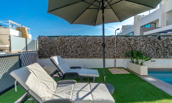 Gensalg - Rækkehus -
Orihuela Costa - Villamartín