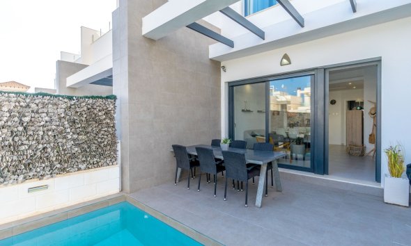 Gensalg - Rækkehus -
Orihuela Costa - Villamartín