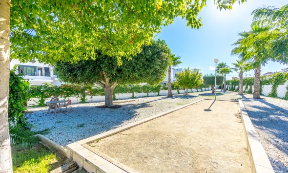 Gensalg - Rækkehus -
Orihuela Costa - Villamartín