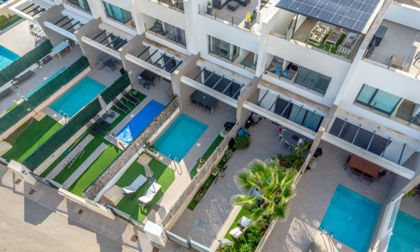 Gensalg - Rækkehus -
Orihuela Costa - Villamartín